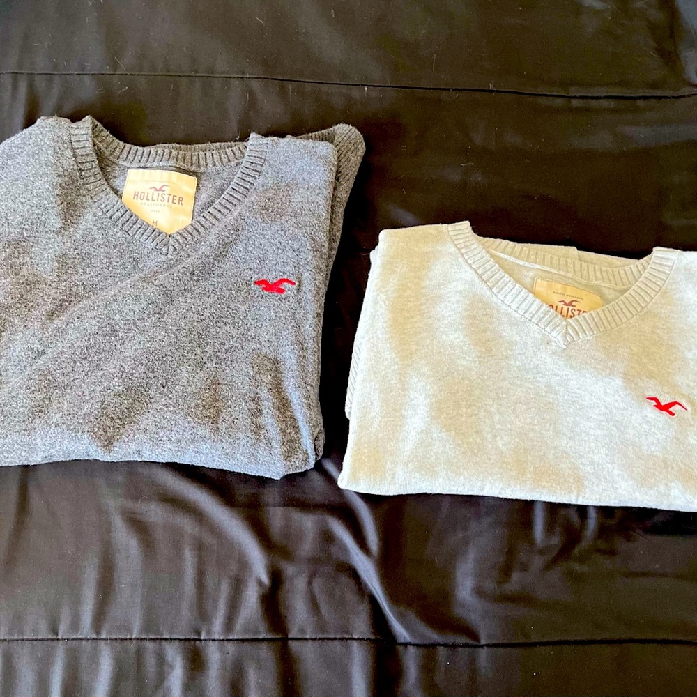 Mens Hollister cardigans size medium